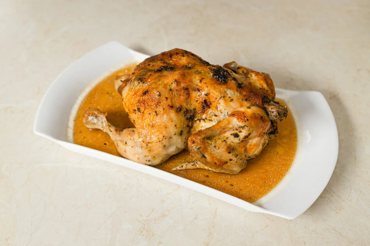 Prato de comida preparada e pronta para servir